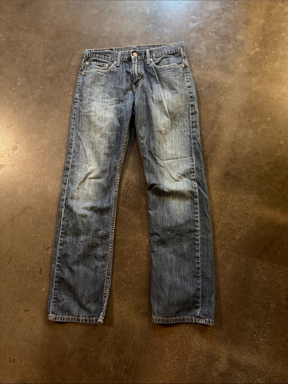 Levi's Straight-Leg Men's Jeans in Faded Blue
